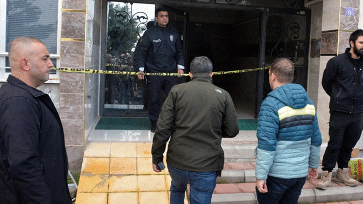 Korkunç olay! Genç berber tartıştığı babasının boğazını keserek öldürdü