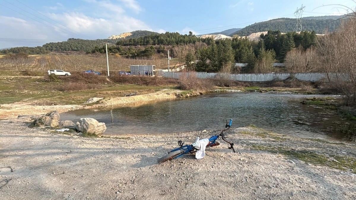 Bolu’da gölete giren 13 yaşındaki çocuk boğulma tehlikesi geçirdi