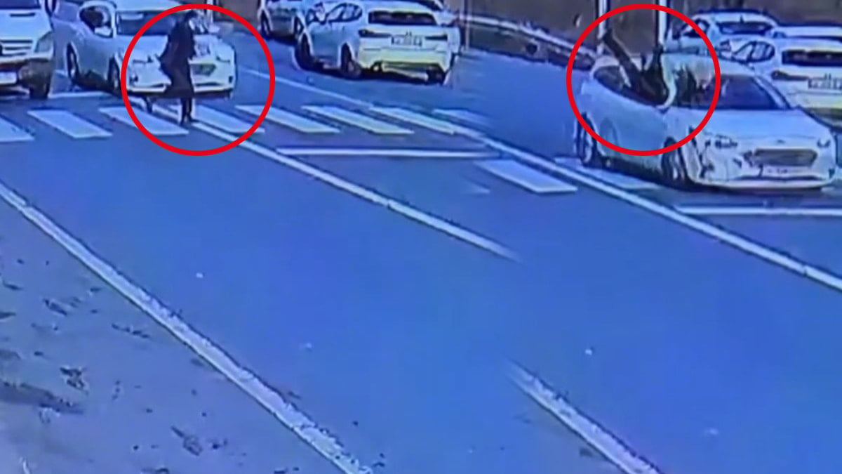 Yaya geçidinde korkunç kaza! Şoför nereye uçtuğunu göremedi bile