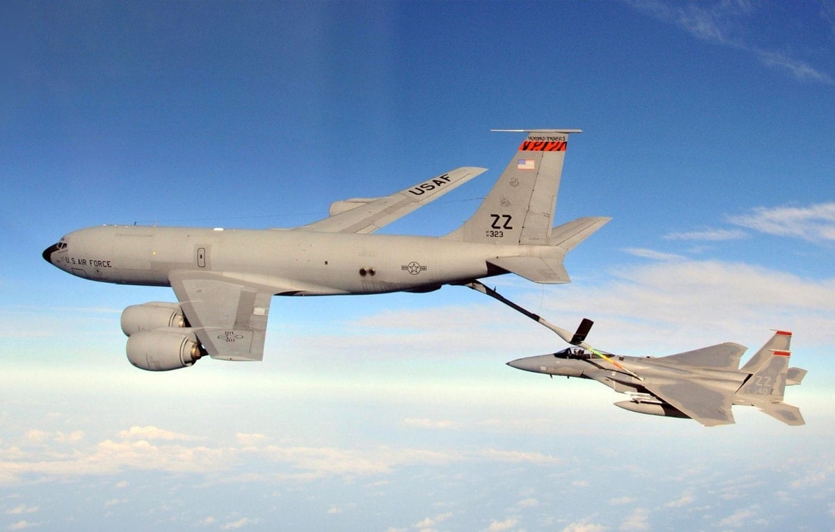 CENTCOM duyurdu: ABD'ye ait yakıt ikmal uçağı düştü