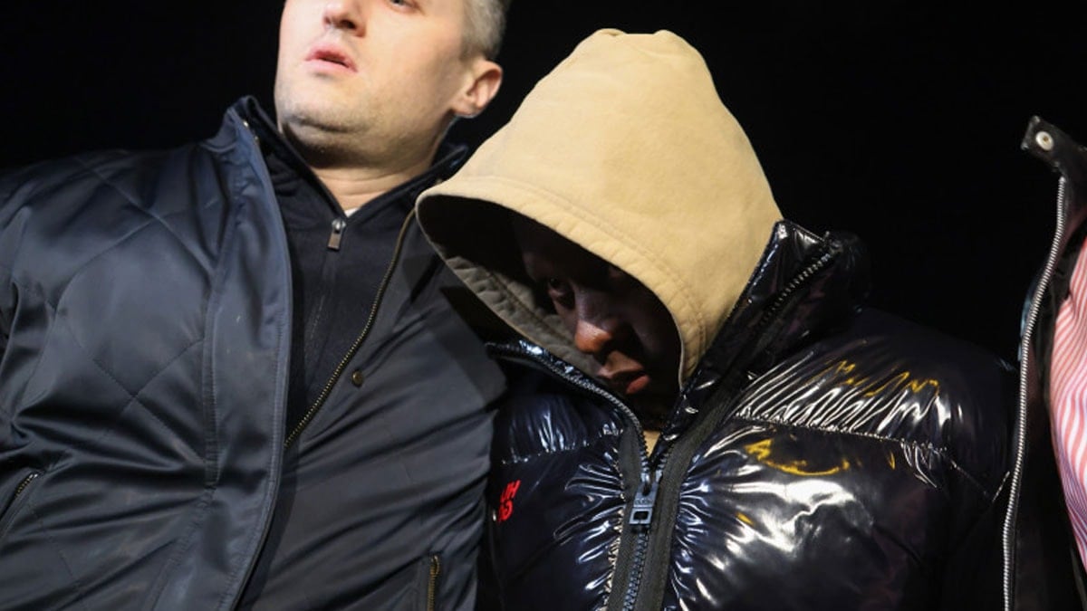 Yıldız futbolcu yaşlı kadına çarpıp kaçtı: Görüntüler ortaya çıktı