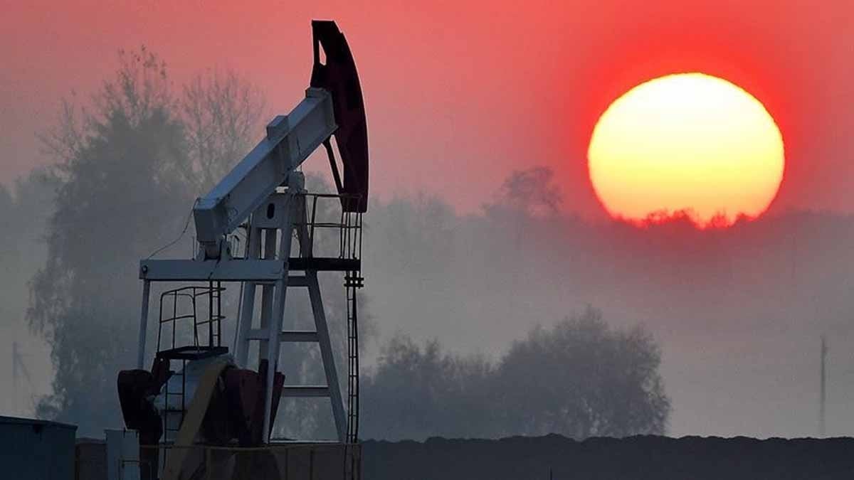 Bu hamle tarihte sadece 6 kez yapıldı ama petrol fiyatları durulmuyor: Mart sonuna kadar kademeli olacak