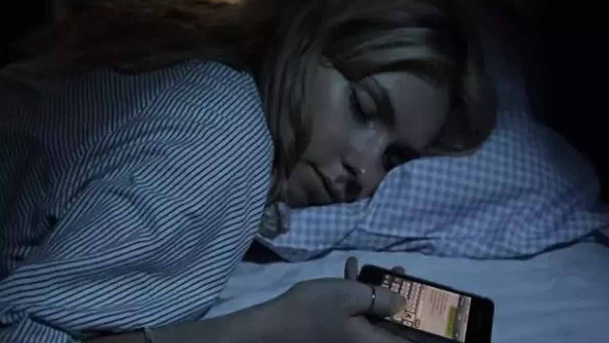 Cep telefonlarında uykuyu kolaylaştıran gizli bir özellik bulunuyor