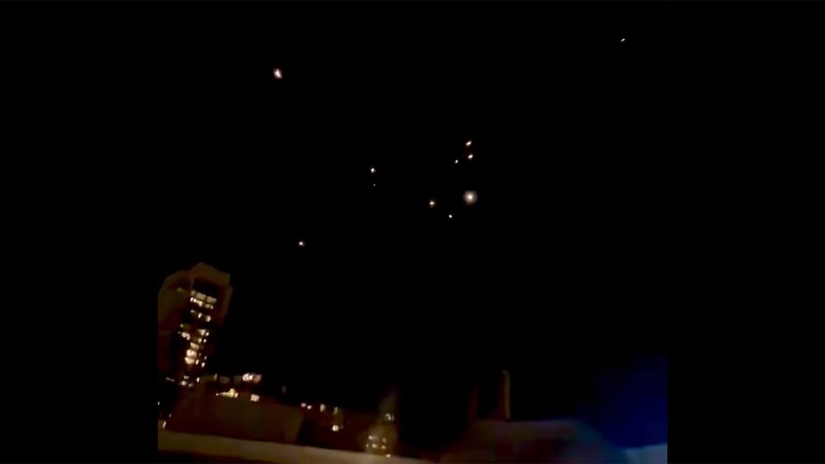 İran füzesi Demir Kubbe'yi delerek Kudüs'e düştü