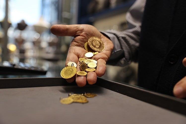 İslam Memiş'ten kuyumcudan altın alanlara net mesaj