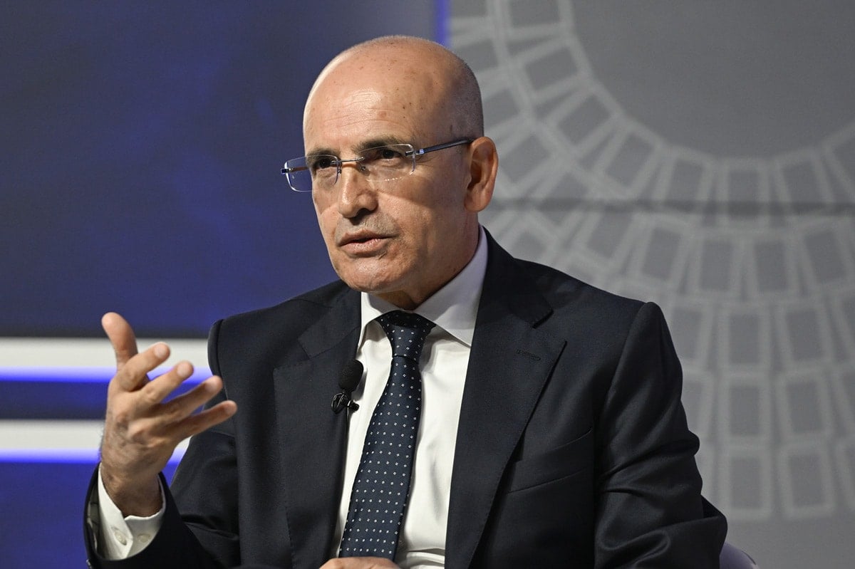 Şimşek Türkiye'ye  yabancı kaldı