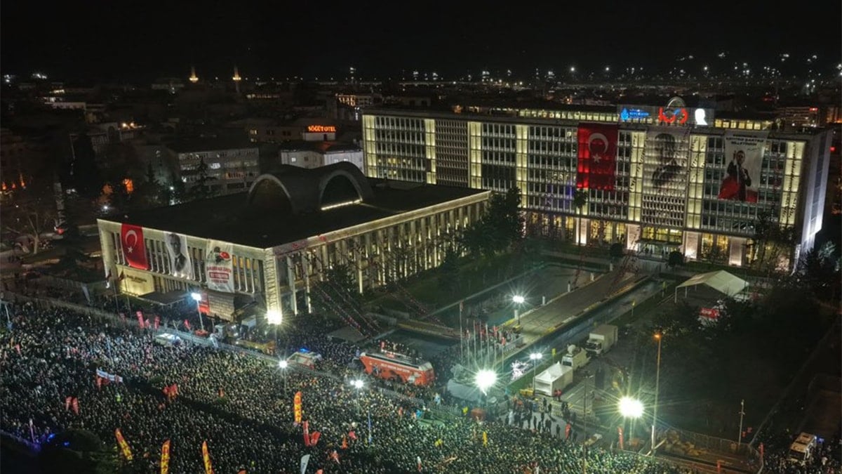 CHP mitinginin ardından 35 kişi gözaltına alındı