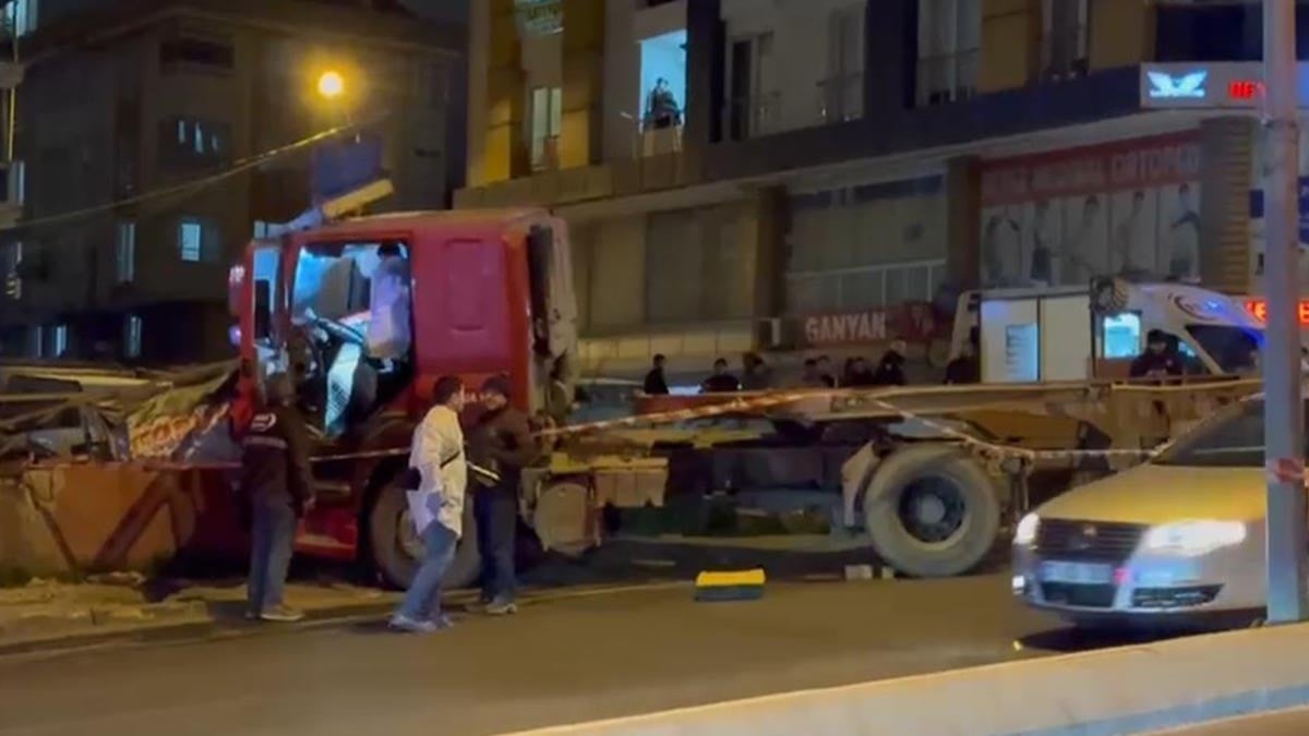 Beylikdüzü'nde TIR'ın çarptığı yaya hayatını kaybetti