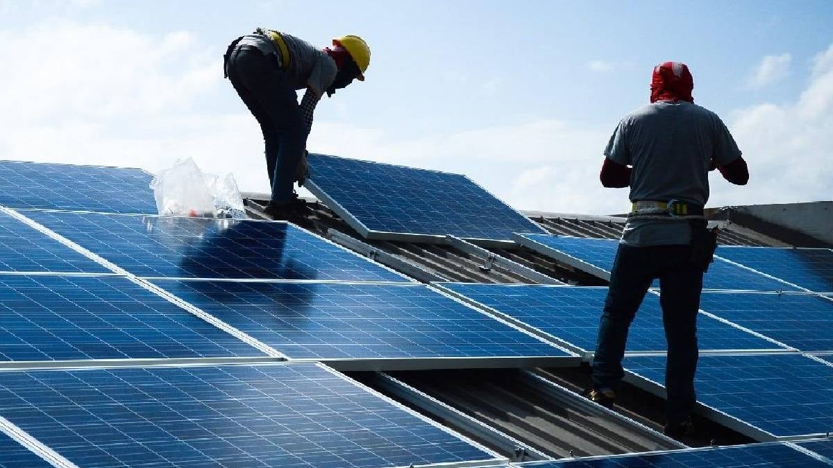 Güneş panellerinde yeni dönem: Maliyetler 47 kat düşecek