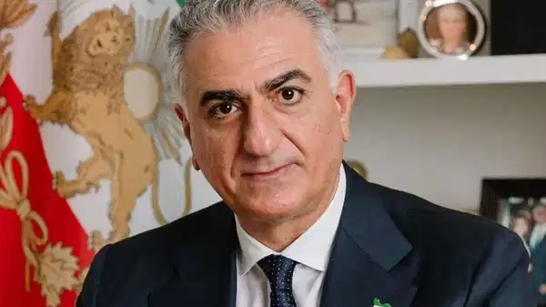 Pehlevi telefon şakasına kanıp İran’a “Haçlı Seferi” çağrısı yaptı