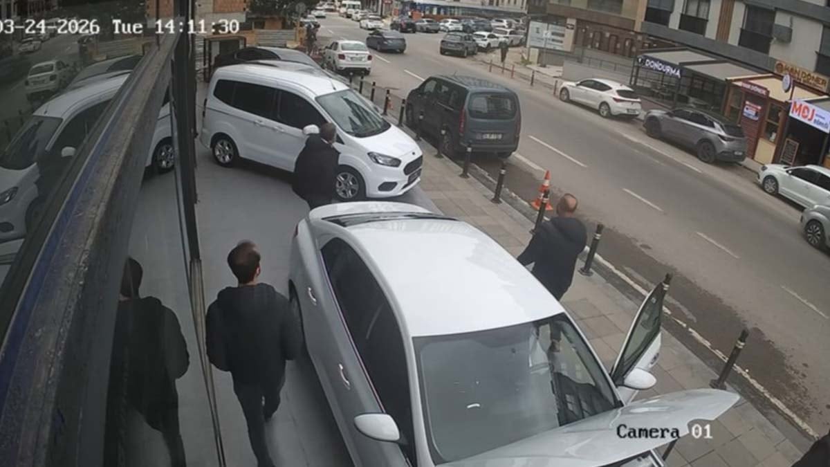 Pendik'te silahlı saldırı! Yaralılar var