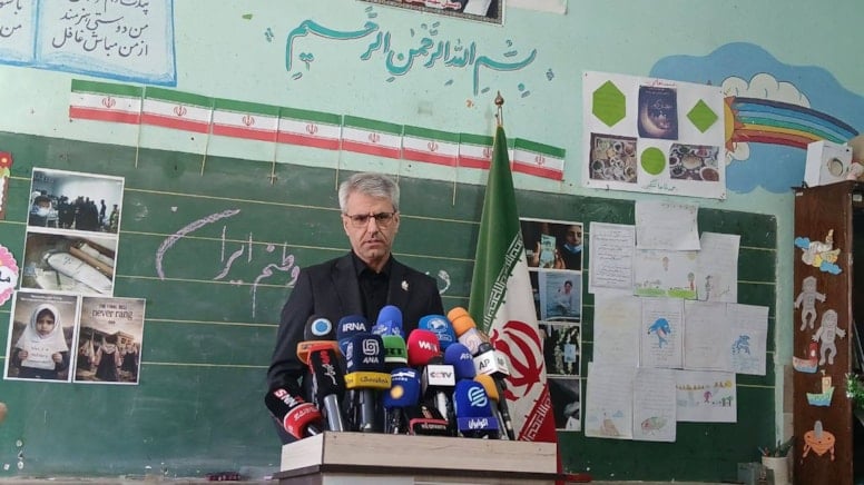 İran'ın Dışişleri Bakanlığı Sözcüsü, 186 kızın öldüğü liseden ABD'ye mesaj verdi