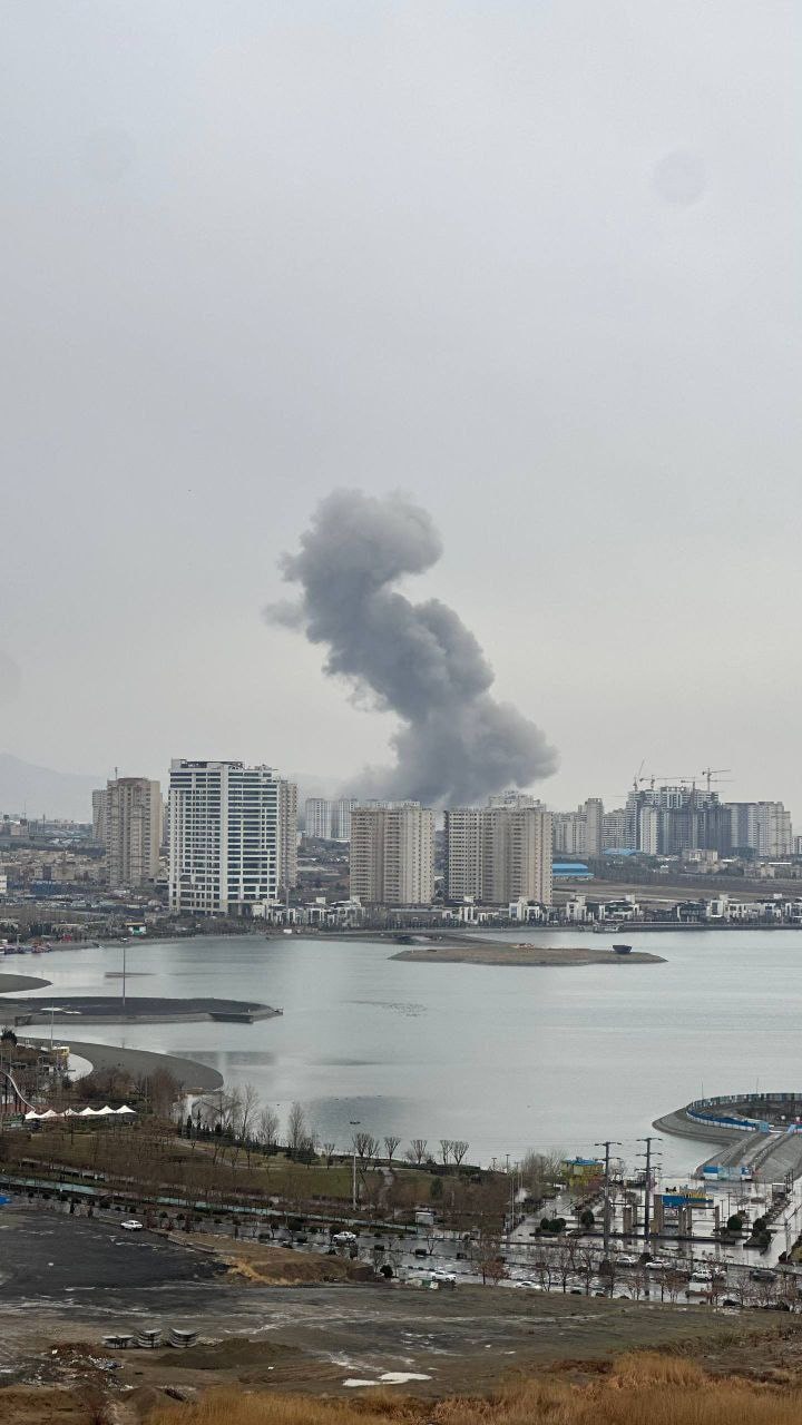 ABD/İsrail uçakları Tahran'ın merkezin mahallelerini vuruyor