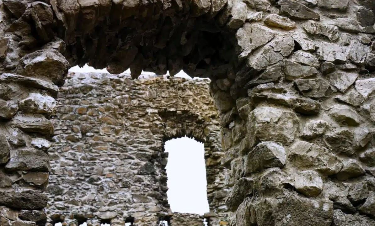 Apartman kazısından hazine çıktı! İnşaat planını apar topar değiştirdiler