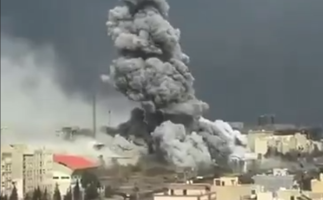 Tahran'a bombardıman başladı: Üst düzey komutan hedef alındı