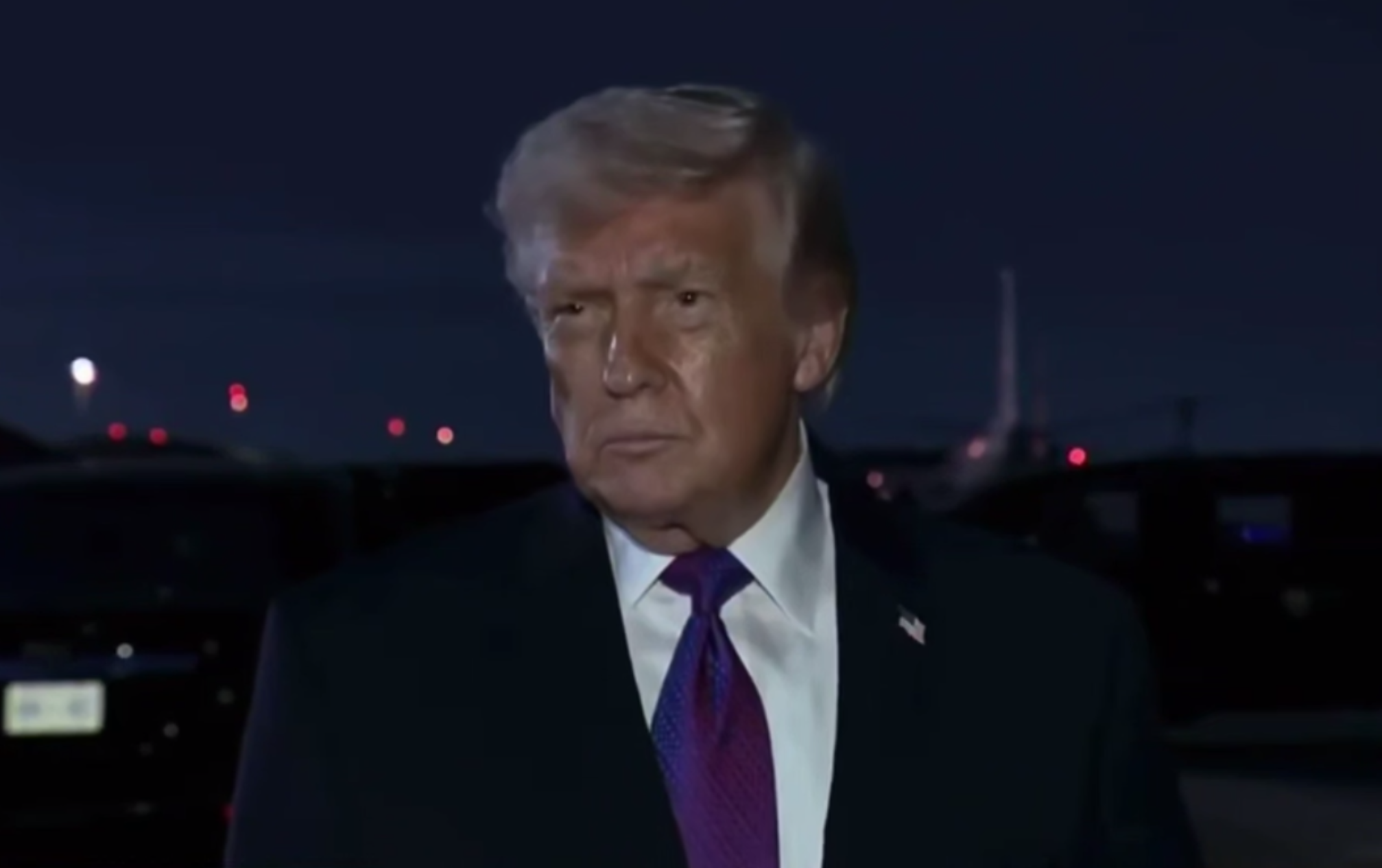 Trump'tan İran'a yeni tehdit: '1 saatte yok ederiz, 25 yıllarını alır'