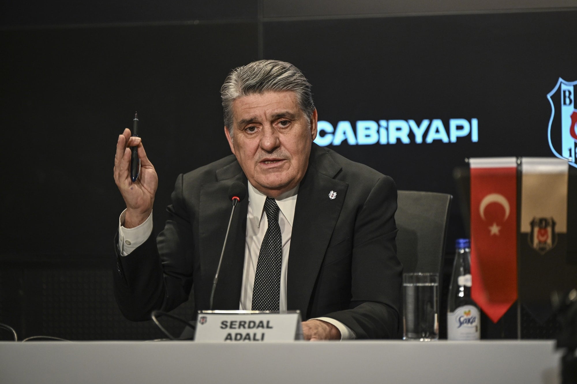 Serdal Adalı'dan derbi öncesi hakem uyarısı