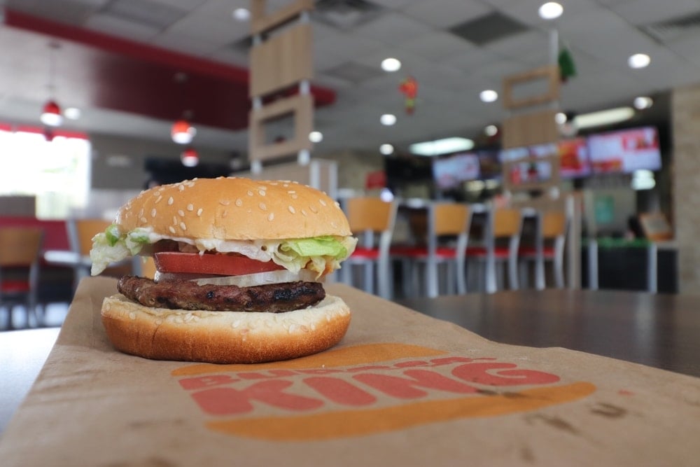 Burger King'den yapay zeka adımı: 500 restoranda deneniyor