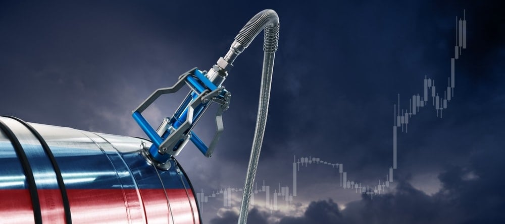 Japonya petrol vanalarını açtı: 15 günlük petrolü piyasaya sürdü