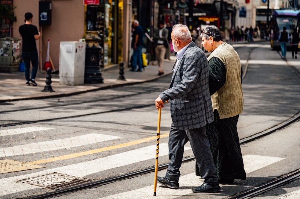 Türkiye yaşlanıyor: Yaşlı nüfus 10 milyona dayandı