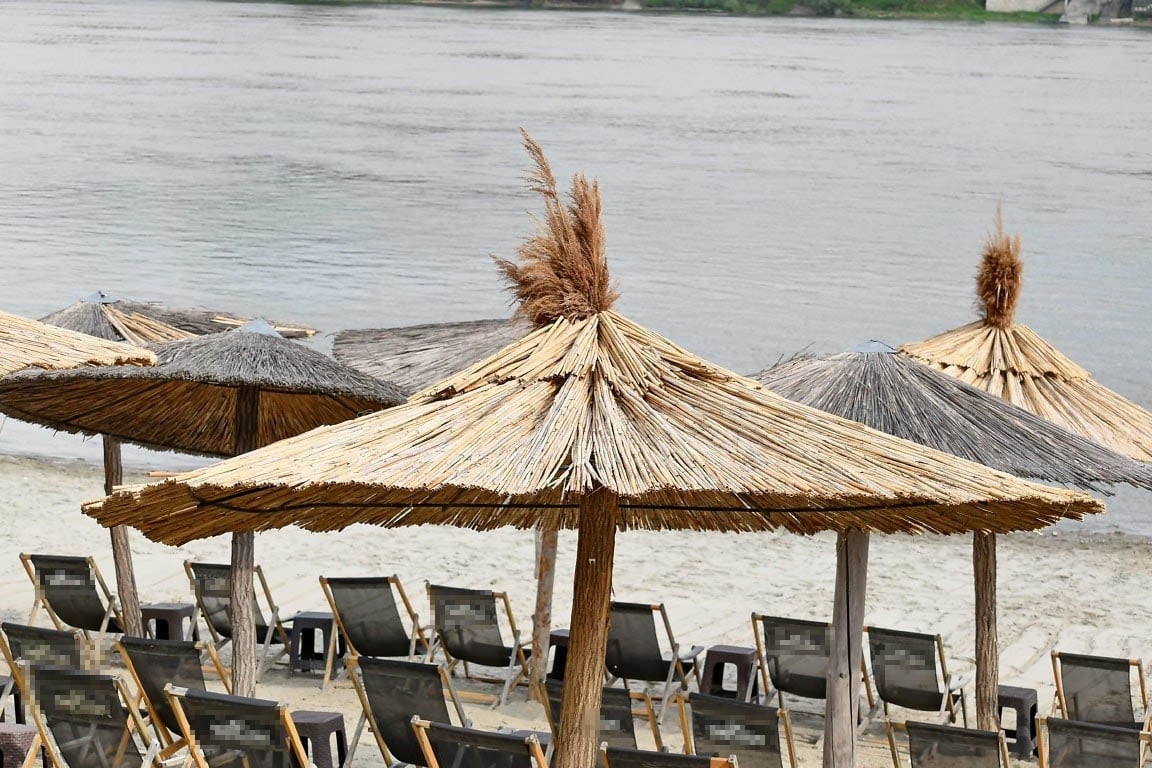 Her gelen para ödüyordu o sahil artık ücretsiz oldu