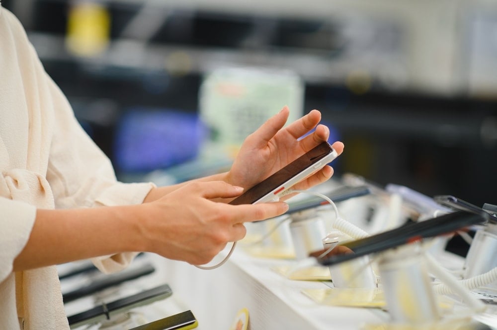 Telefonda ucuz fiyat devri bitti: Herkes alırken önce buna bakacak