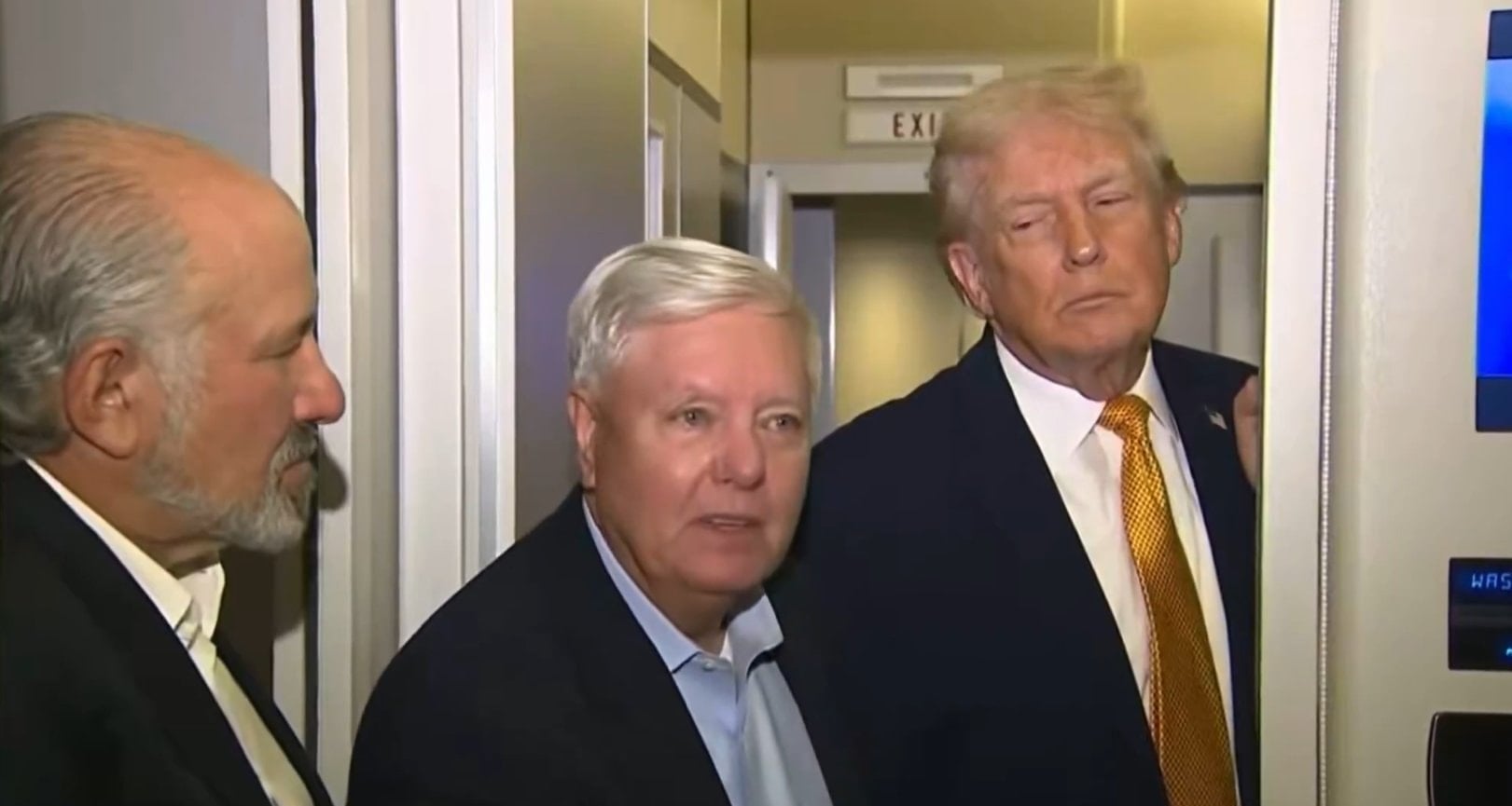 Trump'ın sağ kolu İran'dan sonra sıradaki ülkeyi açıkladı