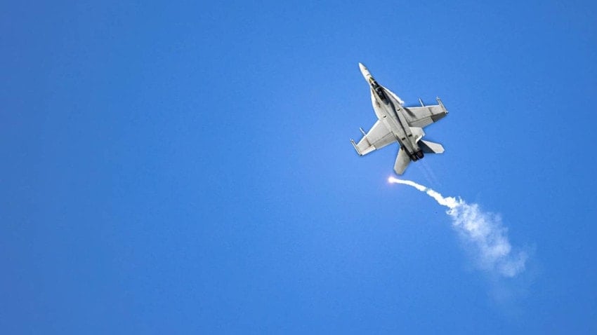 iran'ın 'ABD uçağını düşürdük' iddiasına sert yalanlama