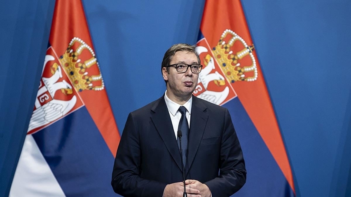 Sırbistan Cumhurbaşkanı açıkladı: Avrupa'nın göbeğinde savaş açıklaması