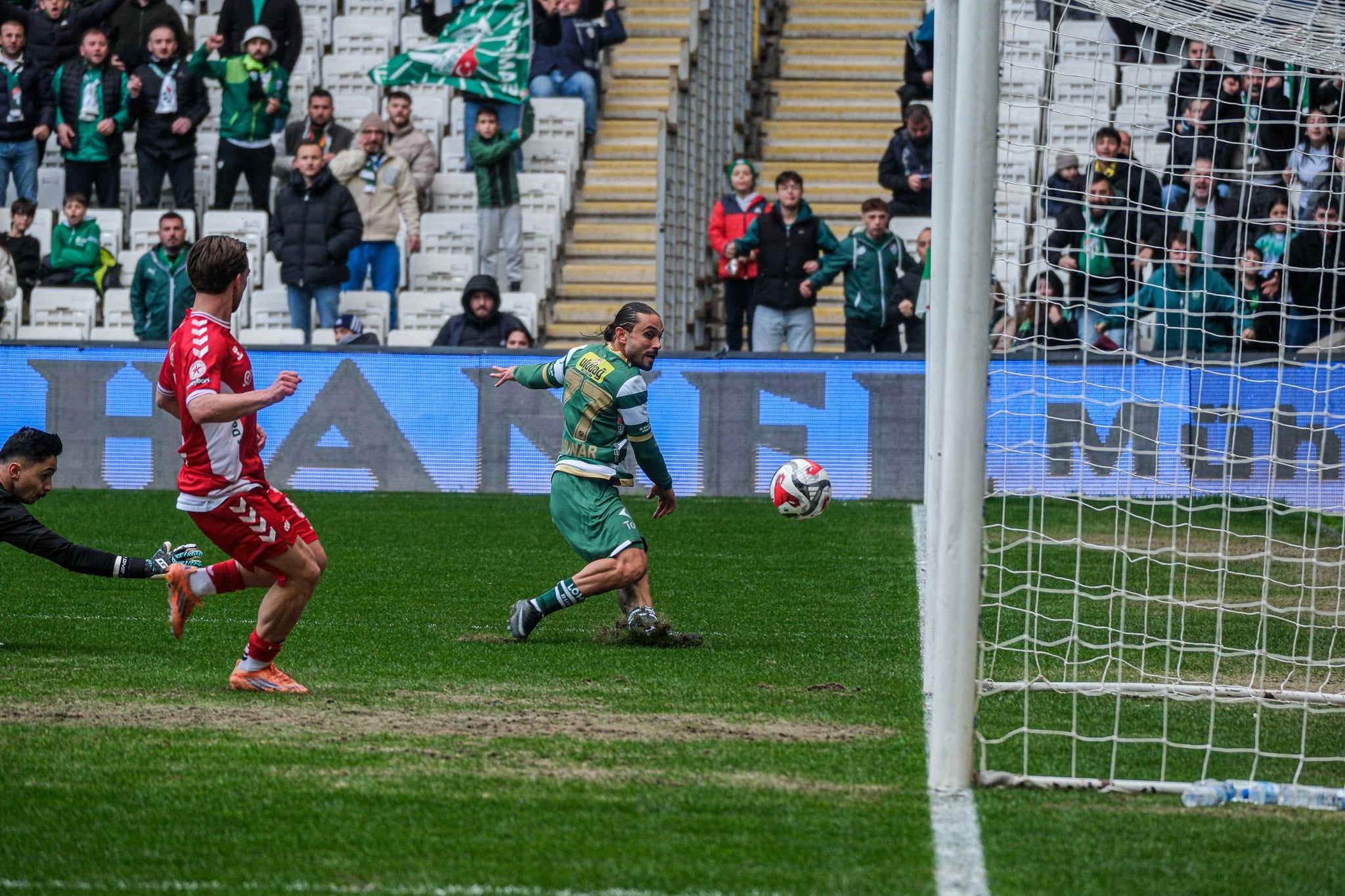 Ne Galatasaray ne de Fenerbahçe! En çok gol atan takım ikinci ligden