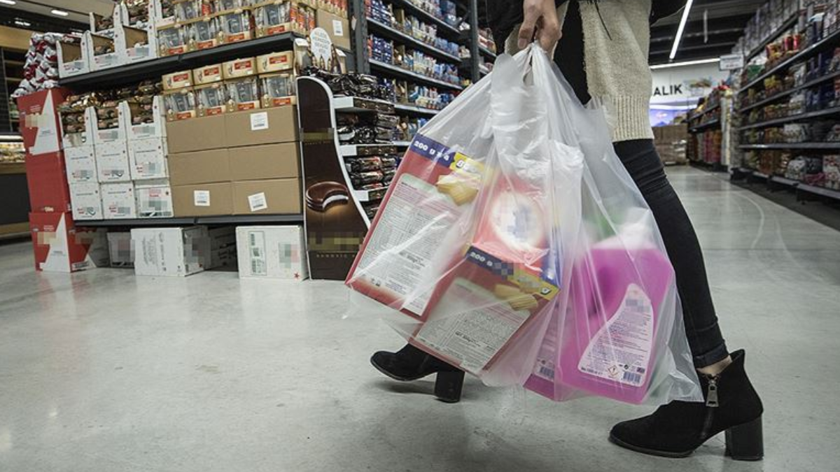 Marketten çıktıktan sonra hemen ellerinizi yıkayın: Temas etmeniz bile yetiyor