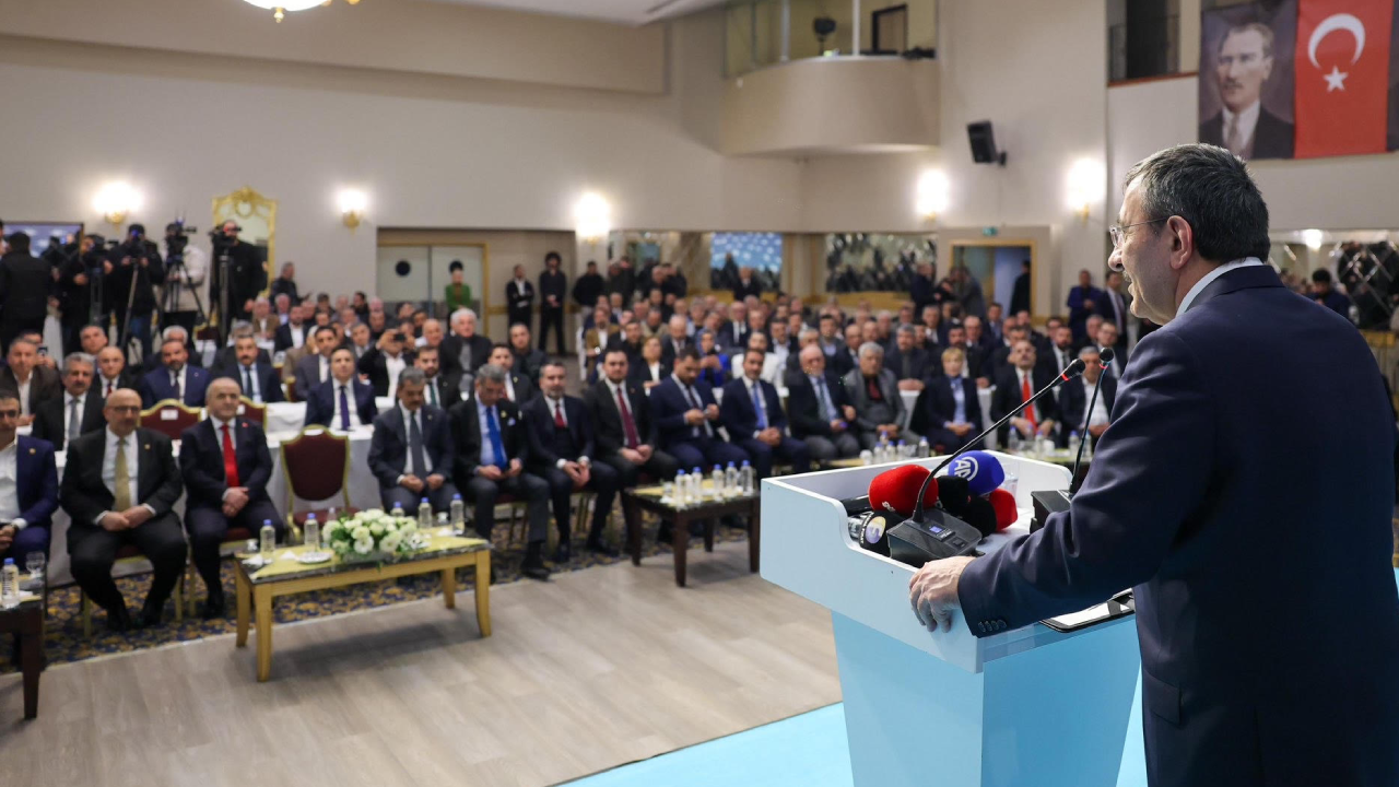 Cumhurbaşkan Yardımcısı Yılmaz ‘Büyüdük’ dedi, hayat pahalılığına değinmedi