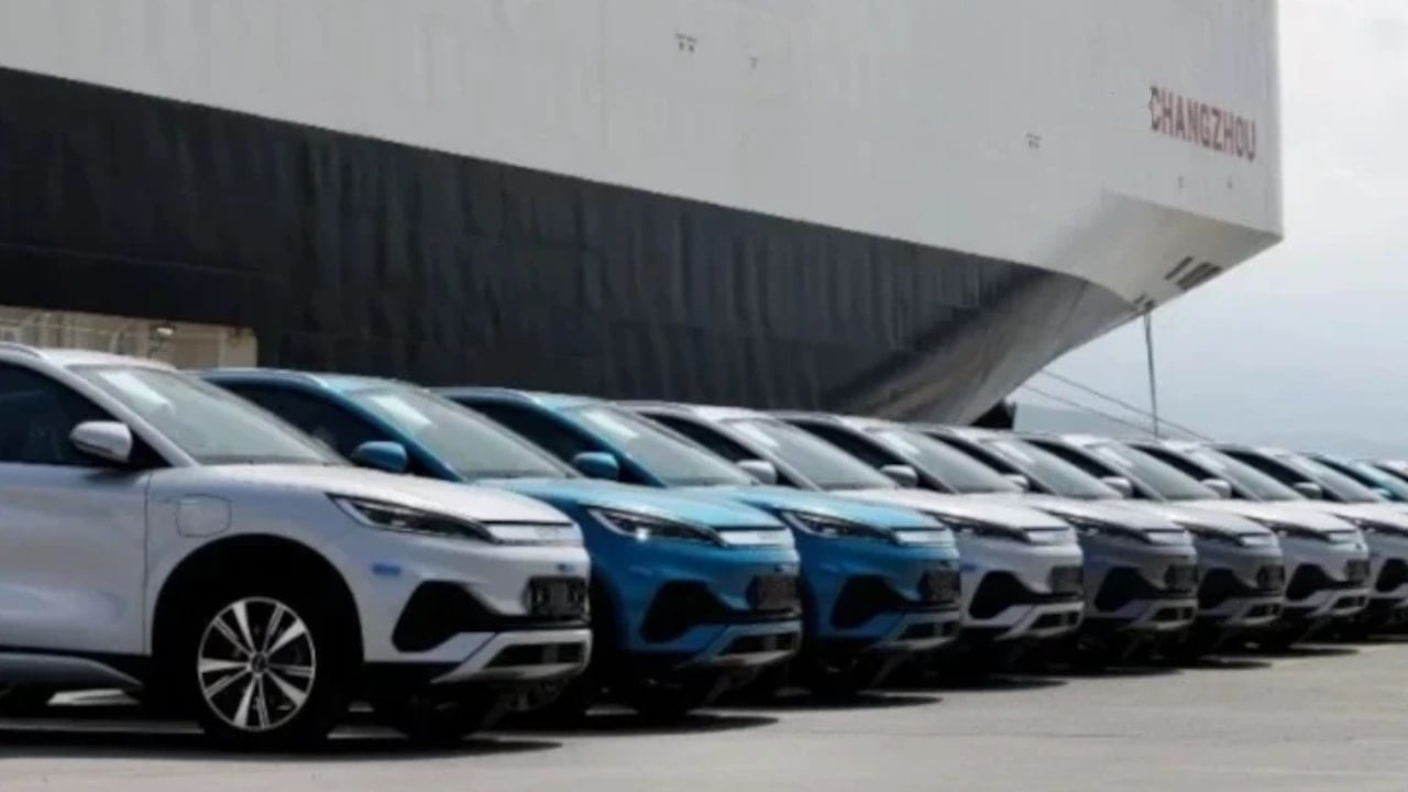 Elektrikli araç devi tepetaklak oldu! Zirvedeki marka satışlarda dibi gördü