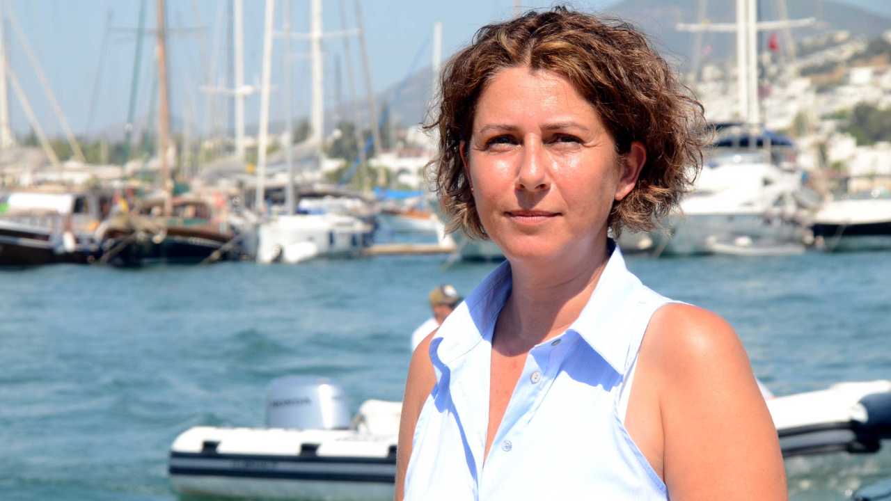 Kadın denizciden denizde  “Sıfır Tolerans” farkındalık atağı