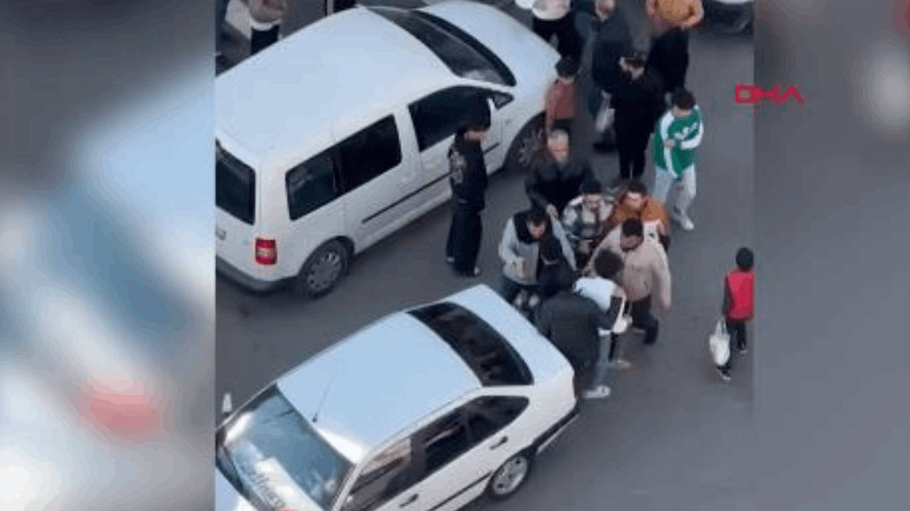 İki grup arasında yol ortasında kavga; 3 yaralı