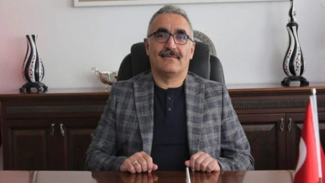 AKP’li belediyenin müdürü kadın yöneticiyi darp etti