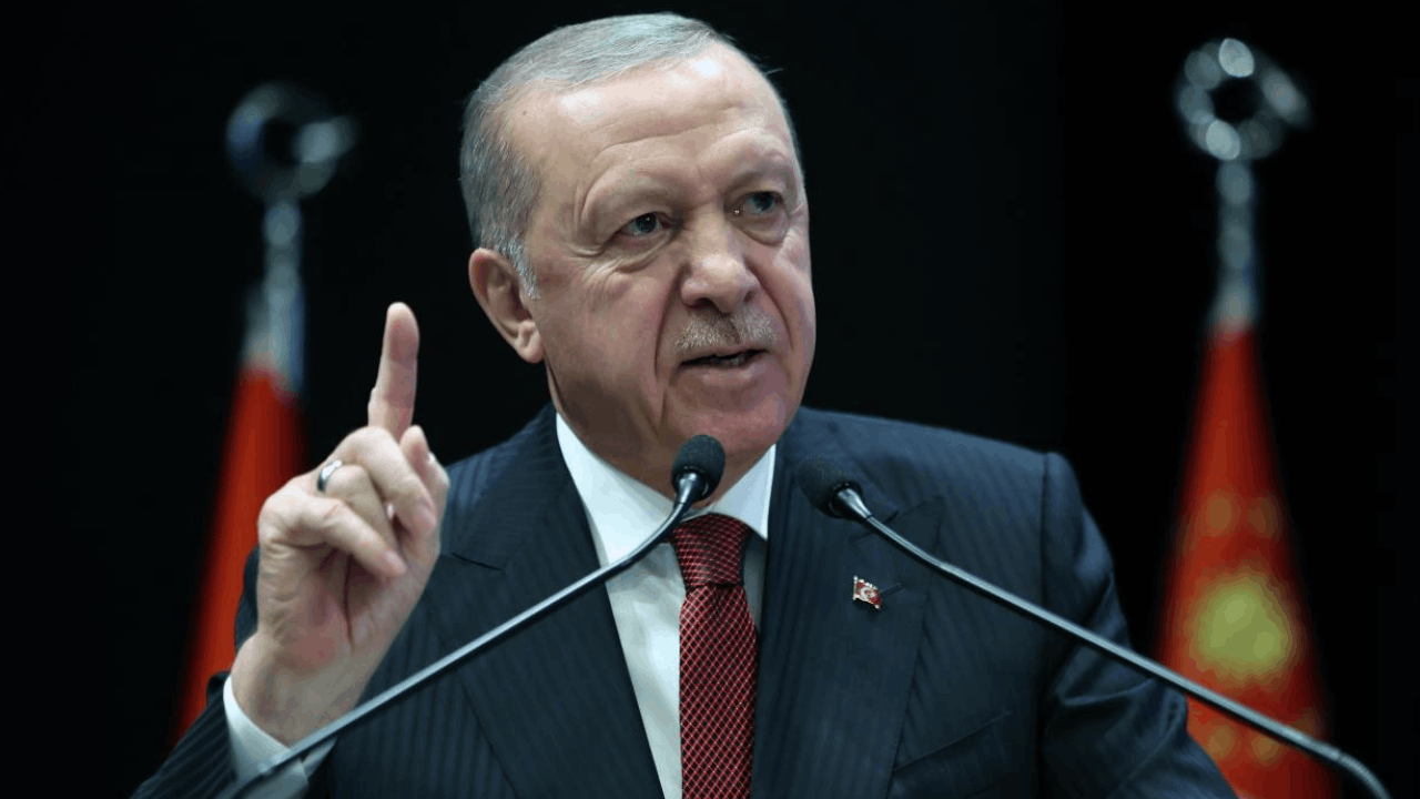 Muhafazar kesimde ‘Artık Erdoğan’a oy yok’ dedirten üç karar! AKP mahallesinde güncel tartışma