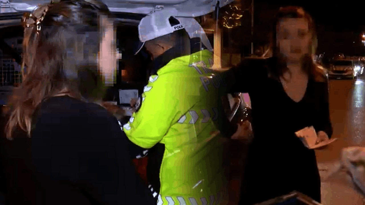 Alkollü yakalanan avukat yeni aldığı ehliyetini kaptırdı!