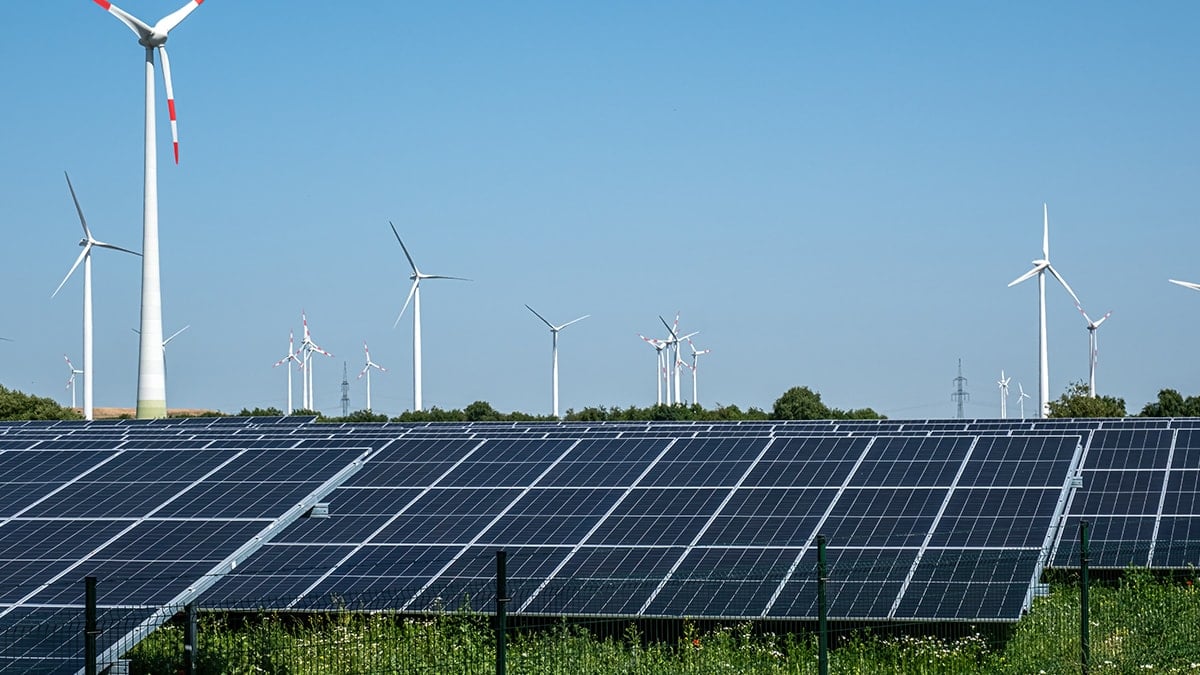 Türkiye’nin 120 gigavat yenilenebilir hedefi küresel enerji eğilimiyle örtüşüyor