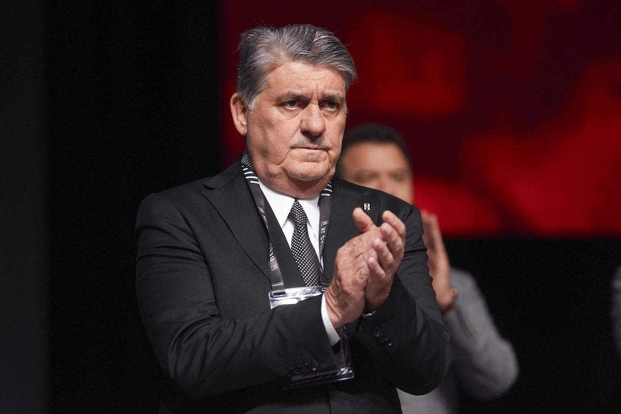 Serdal Adalı: Hakemler yüzünden 20 puan kaybettik