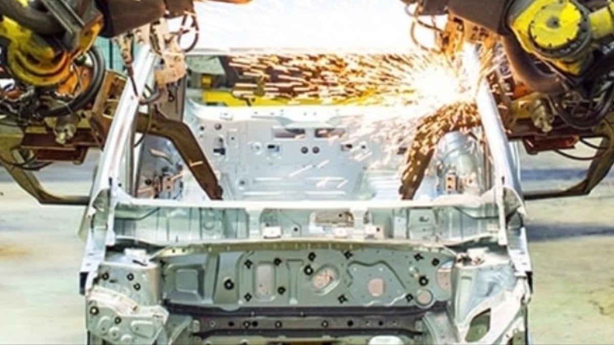 Orta Doğu otomotiv devinin elini kolunu bağladı: Çıkış yolu arıyor