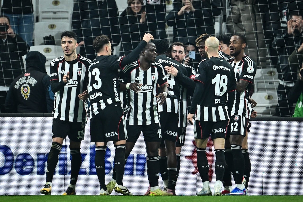 Beşiktaş'ın kamp kadrosu açıklandı! 3 eksik var