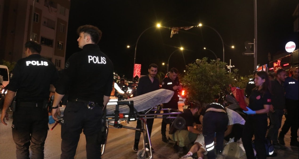 Derbi zaferi kutlamasında kan aktı! Galatasaray taraftarı bıçaklı saldırıda yaralandı