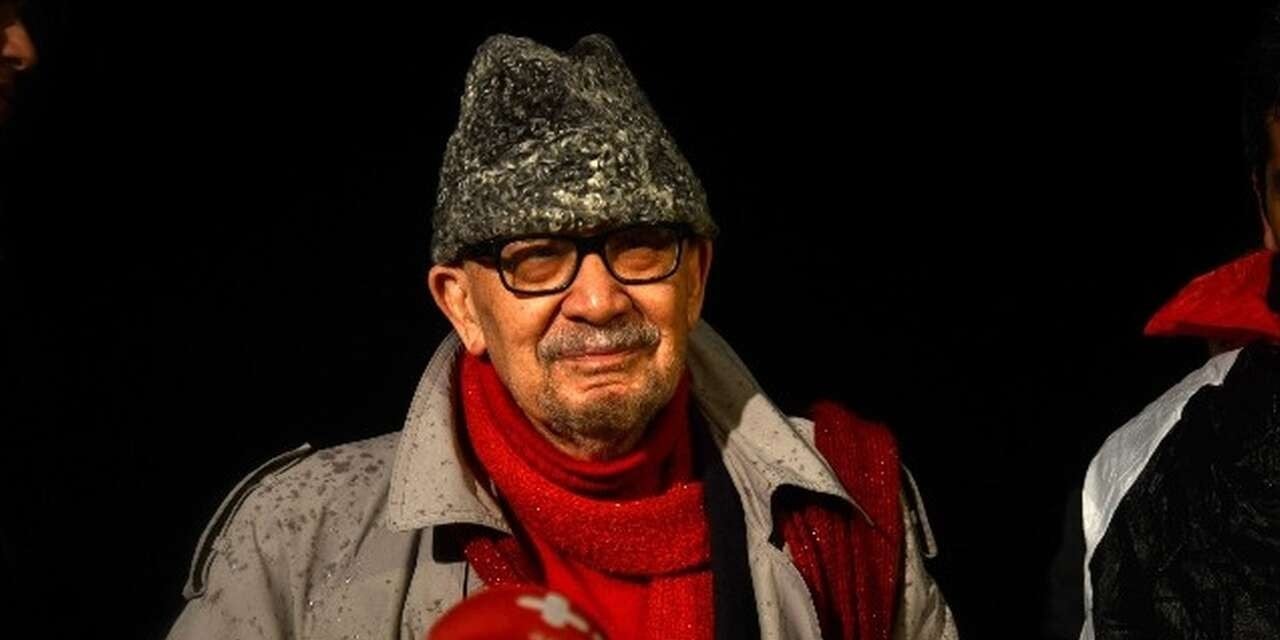 Yalçın Küçük hayatını kaybetti