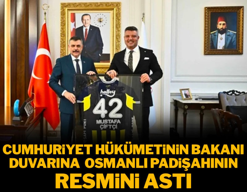 Sadettin Saran'ın ziyareti sonrası ortaya çıktı: Bakan makam odasına Abdülhamid tablosu astı