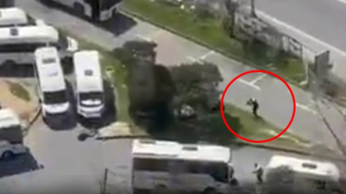 SON DAKİKA | İstanbul İsrail Başkonsolosluğu çevresinde silah sesleri