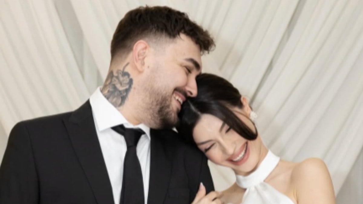 Evlilik yolunda ilk adım! Çağan Şengül, fenomen aşkıyla nişanlandı