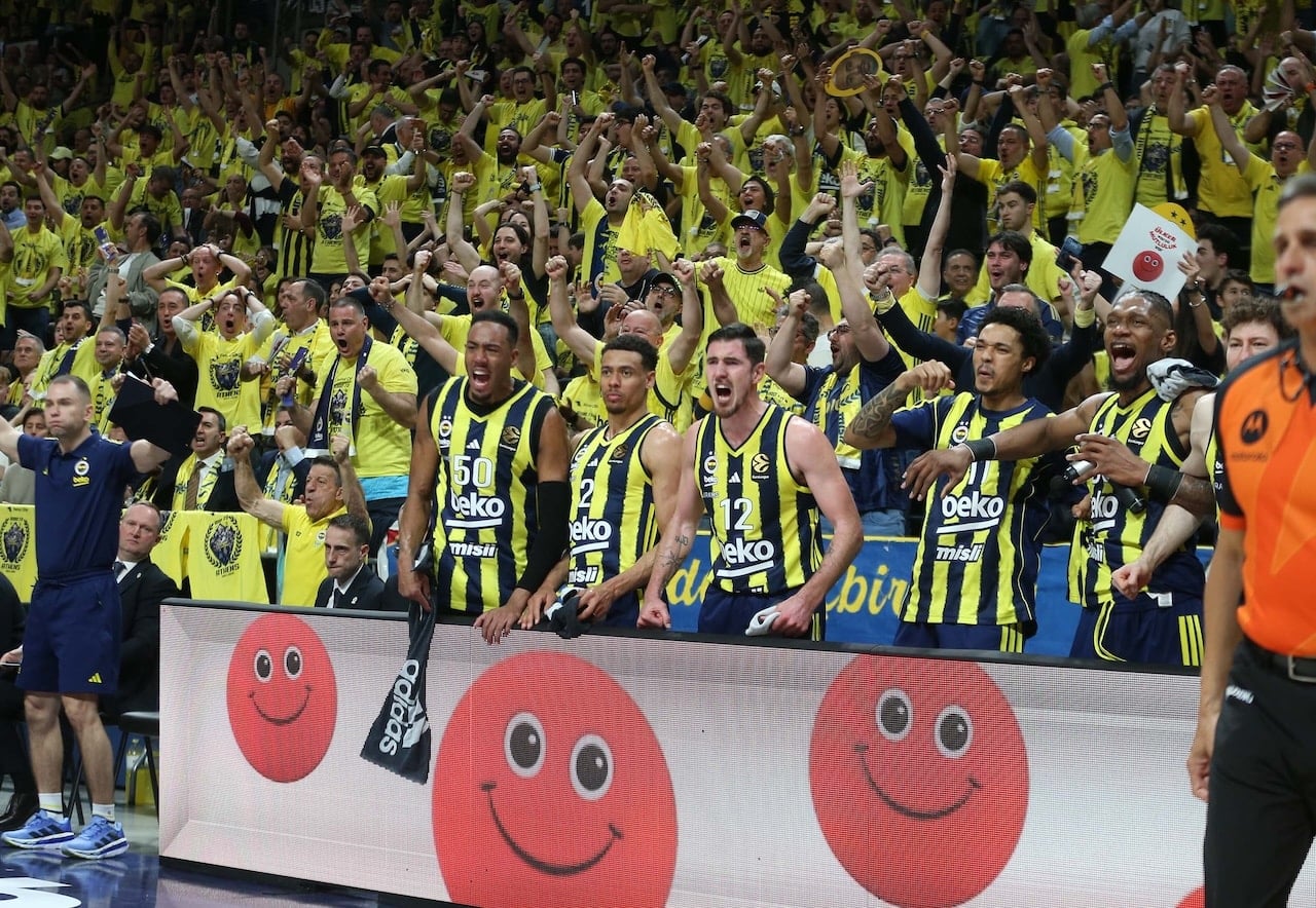 Fenerbahçe Beko galibiyetle başladı