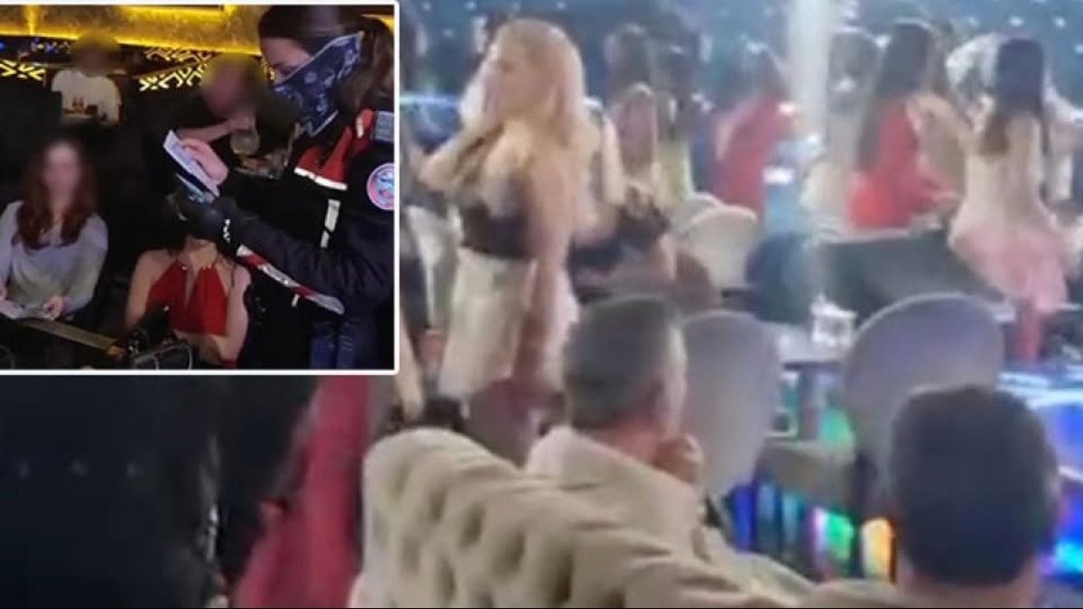 Garson diye alıp direk dansı yaptırdılar