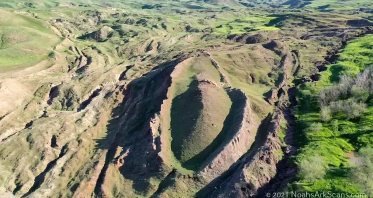 Ağrı Dağı'nın altında gizemli tüneller: Nuh'un Gemisi'nin sırrı çözülüyor mu?